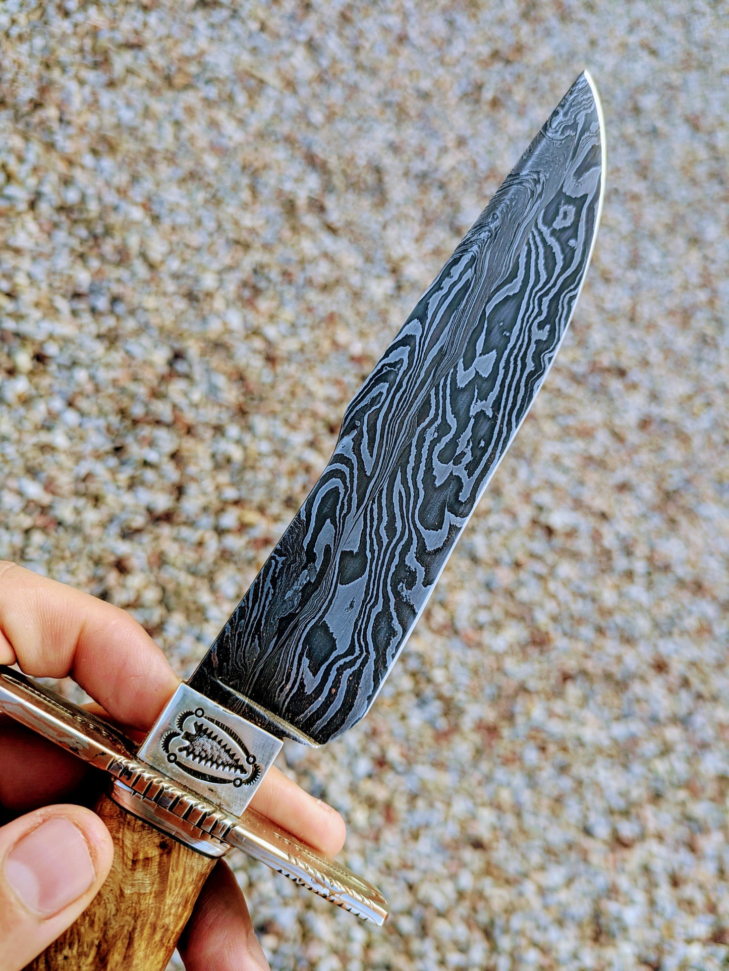 Reverse Feather Damascus Gentlemans Knife